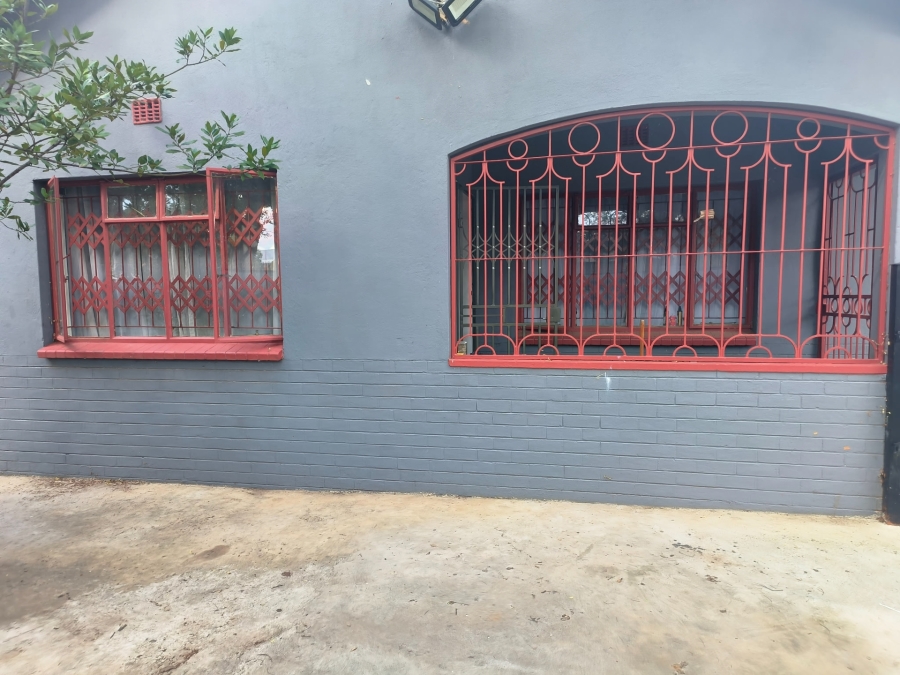 4 Bedroom Property for Sale in Pienaarsdorp North West